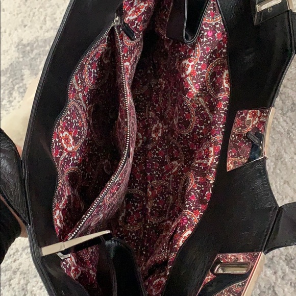 Gucci Bamboo Tassel Race Tote - Picture 5 of 8